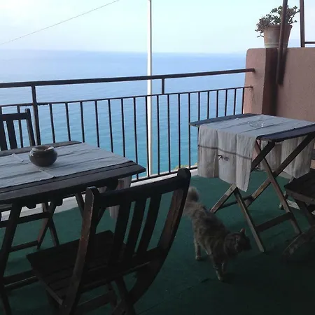 B&bilfortesulmare Oda ve Kahvaltı