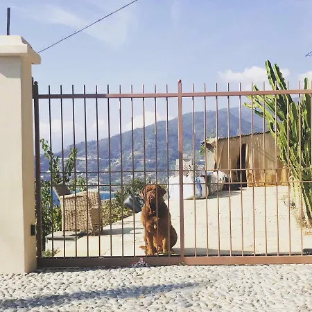 Frühstückspension B&bilfortesulmare Ventimiglia