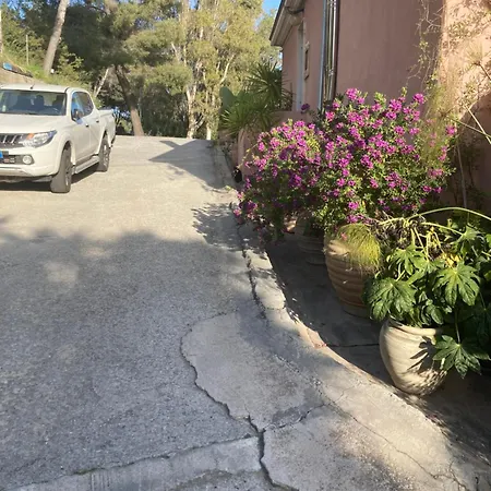Bed & Breakfast B&bilfortesulmare Ventimiglia