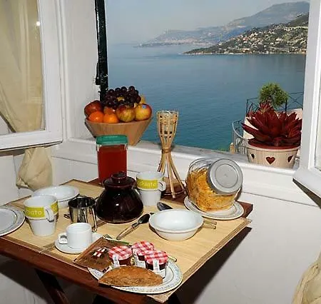 B&bilfortesulmare Bed & Breakfast Ventimiglia