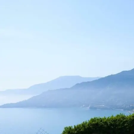 B&bilfortesulmare Bed & Breakfast *
