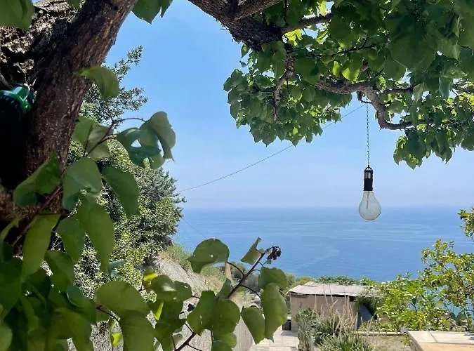 B&bilfortesulmare Bed and breakfast