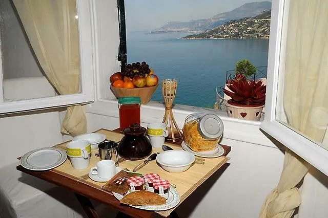 B&bilfortesulmare Bed and breakfast Ventimiglia