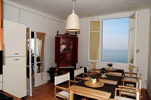 B&bilfortesulmare 3* Ventimiglia