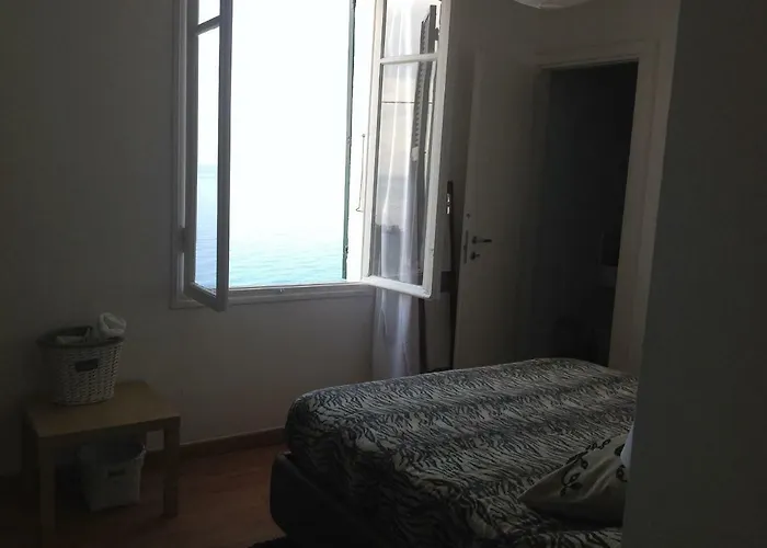 B&bilfortesulmare Alojamento de Acomodação e Pequeno-almoço Ventimiglia