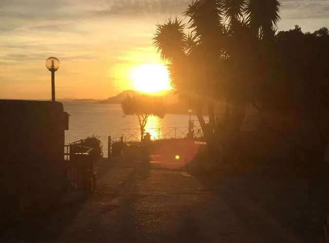 B&bilfortesulmare Alojamento de Acomodação e Pequeno-almoço Ventimiglia